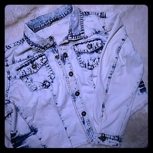 Stone washed blue jean crop jacket